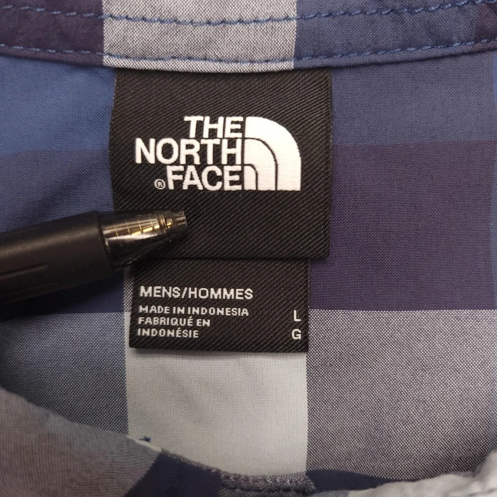 The North Face Shirt Mens L Blue Plaid Short‎ Sleeve Button Up Lightweight Nylon